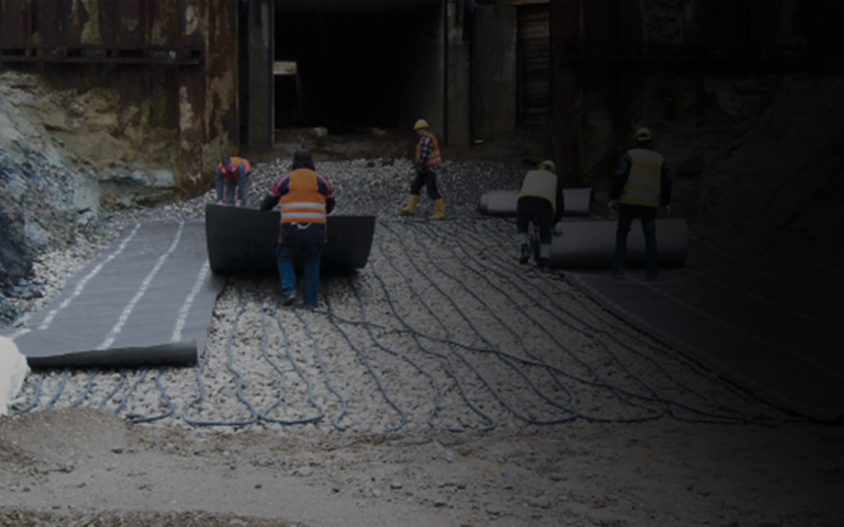 ground thaw with heat blankets